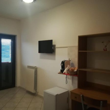 Raggio Di Sole Bed & Breakfast เรนเด ภายนอก รูปภาพ