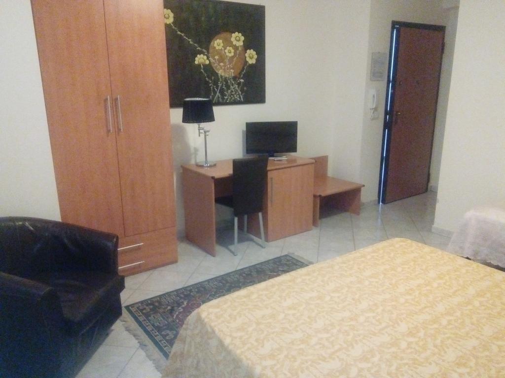 Raggio Di Sole Bed & Breakfast เรนเด ภายนอก รูปภาพ