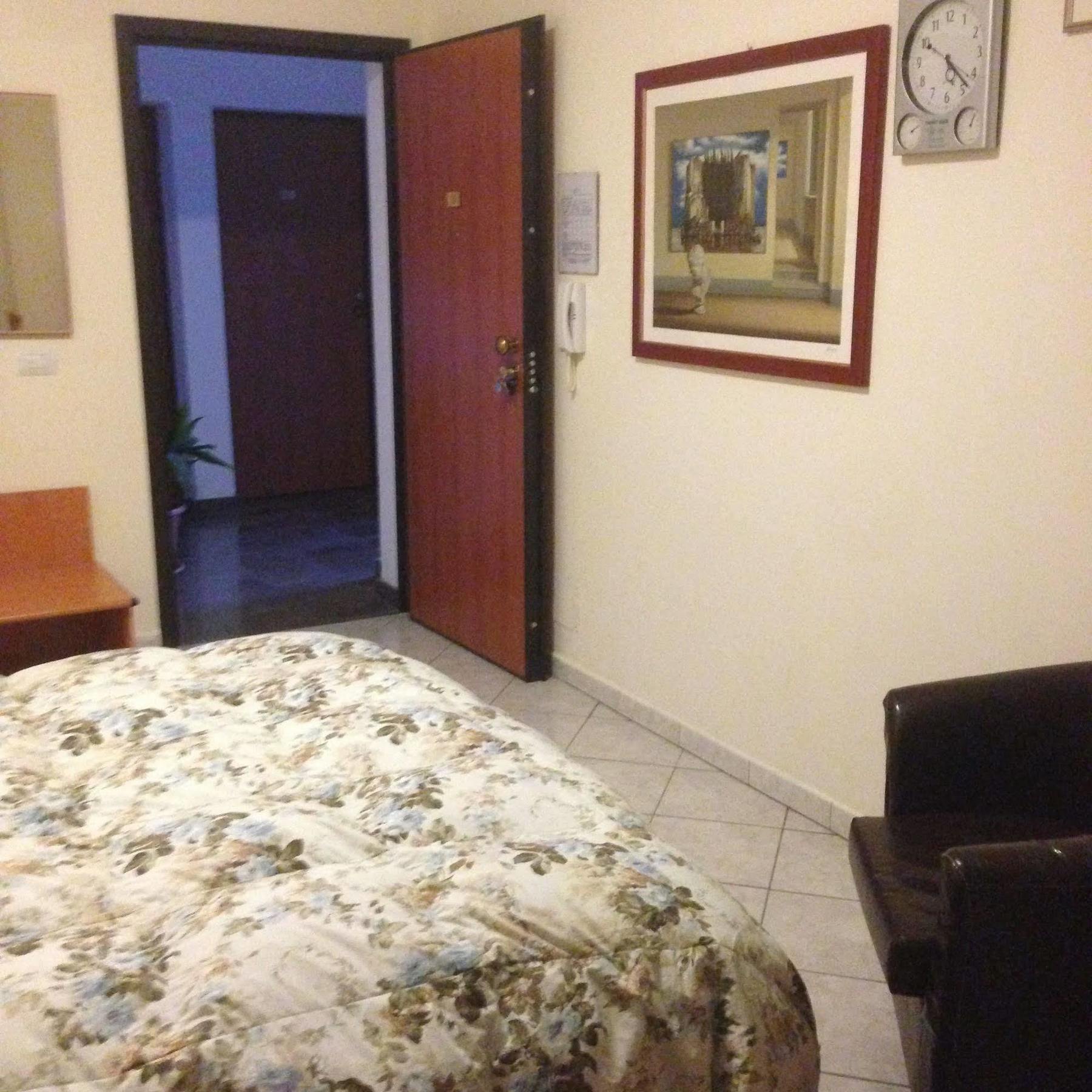 Raggio Di Sole Bed & Breakfast เรนเด ภายนอก รูปภาพ