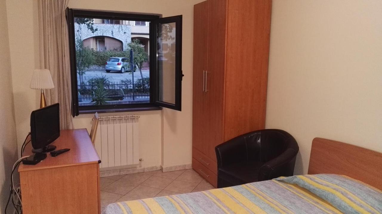 Raggio Di Sole Bed & Breakfast เรนเด ภายนอก รูปภาพ
